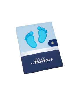 Protège carnet de santé garçon rigide personnalisé - baby feet - Cadeau de naissance garçon personnalisé