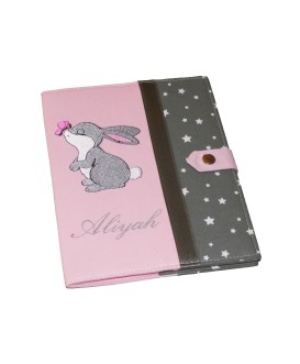 Protège carnet de santé rigide  personnalisé - lapin - Cadeau de naissance fille personnalisé