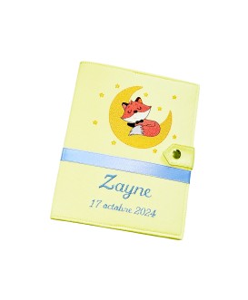 Protège carnet de santé rigide personnalisé - petit renard - lune - vert anis - Cadeau de naissance personnalisé